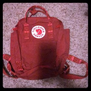 Fjallraven Kanken mini backpack